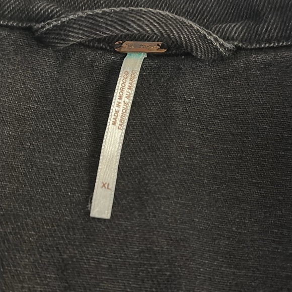 Free People Rumors Denim Jacket Size XL - Picture 4 of 10